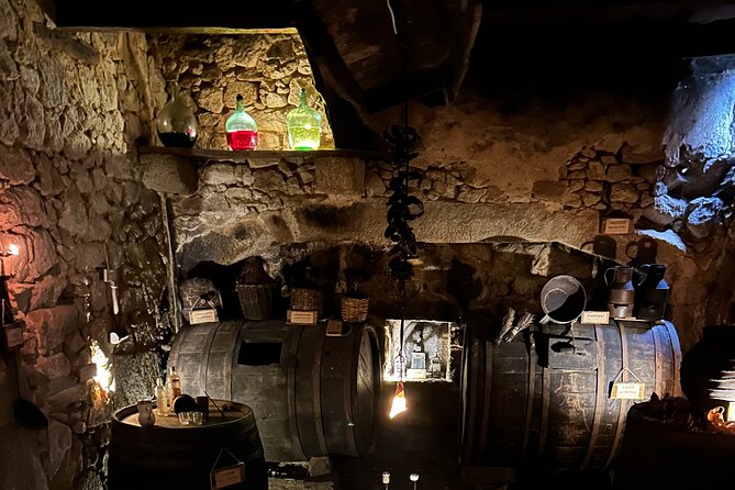 Experience with traditional winery tasting serrana s.XVI - Who should book this one-hour visit