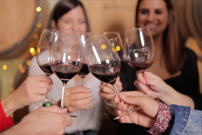 Explore an urban winery and enjoy a Jumilla wine tasting - Key points at a glance