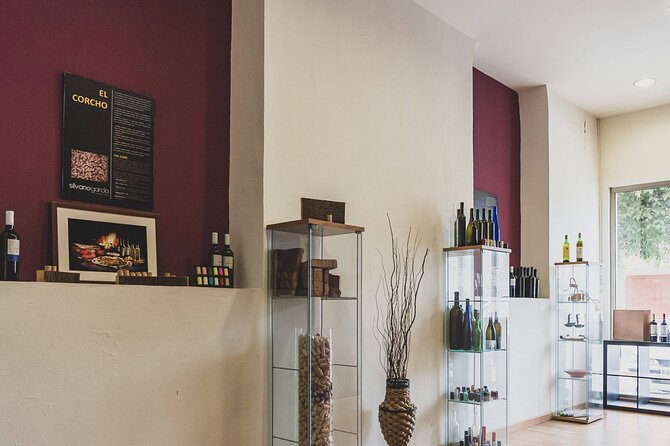 Explore an urban winery and enjoy a Jumilla wine tasting - The aroma room and raising room