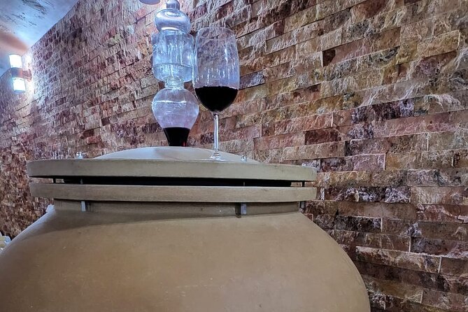 Family-owned Winery Tour with Candy Cane Mountain visit - Wine tasting with a local lunch
