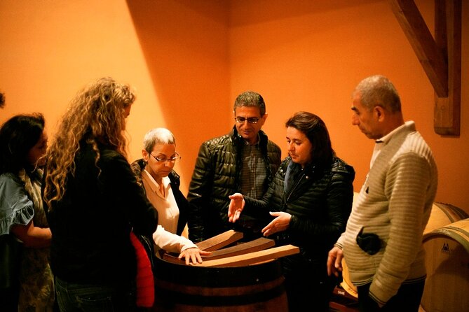 Family winery visit with food - Why the Small Group Size Matters