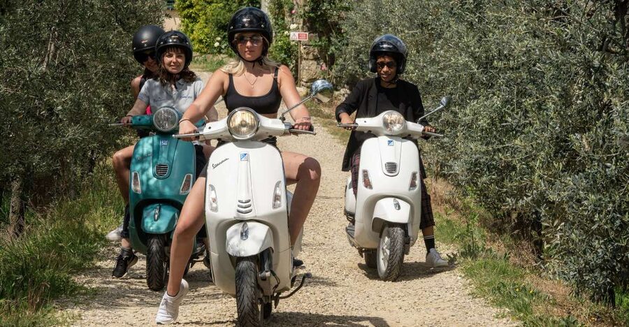Florence: Chianti Wine Region Vespa or Fiat Topolino Tour - The winery visit and Tuscan meal