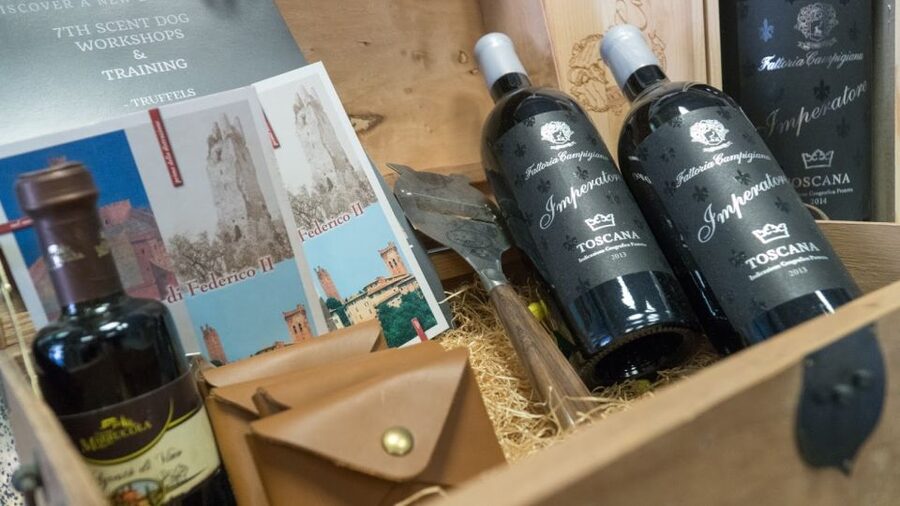 Florence: Truffle Hunting and Vinci with Lunch and Winery - Key points to know before booking