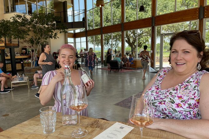 Fredericksburg Texas Area Wine Tastings: 3 Wineries and Lunch - Three Texas wine stops without the driving