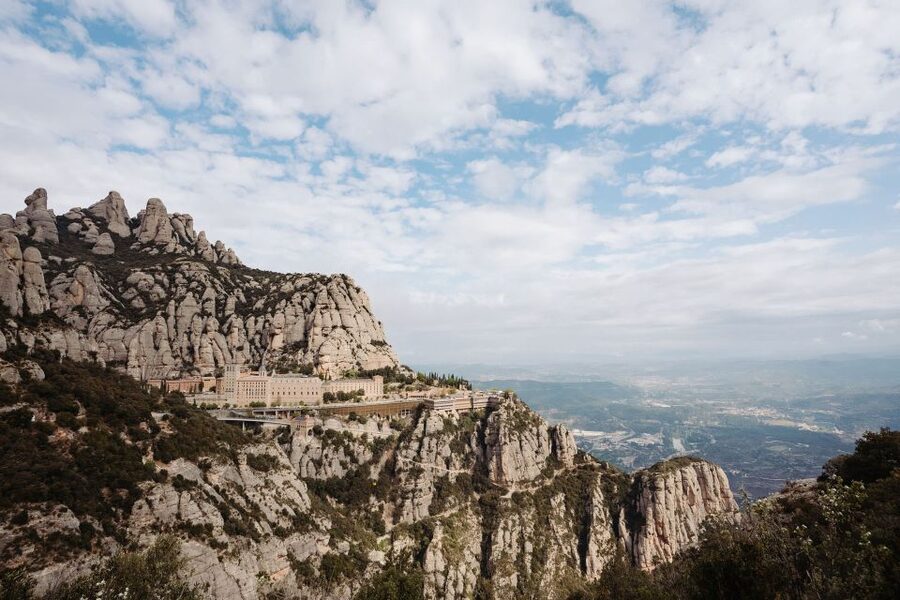 From Barcelona: Montserrat & Cava Winery Day Trip - Meeting the family at Joan Segura winery