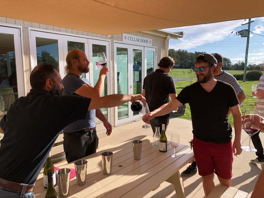 From Canberra: Winery, Distillery, & Tasting Tour with Lunch - Local gin and spirits to finish the drink trail