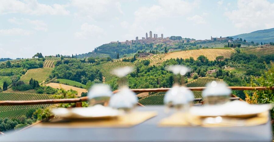 From Florence: Siena, San Gimignano, Pisa & Lunch at Winery - How the schedule feels in practice