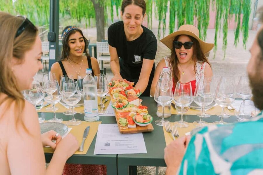From Florence: Tuscany, Siena, San Gimignano & Winery Lunch - Why this Florence day trip works