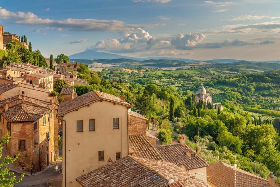 From Florence: Tuscany, Siena, San Gimignano & Winery Lunch - A family-run winery in the Chianti hills
