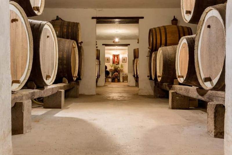 From Las Palmas: Half day tour Volcano Bandama & Vineyard - An Old Winery, Two Wines, and Cheese