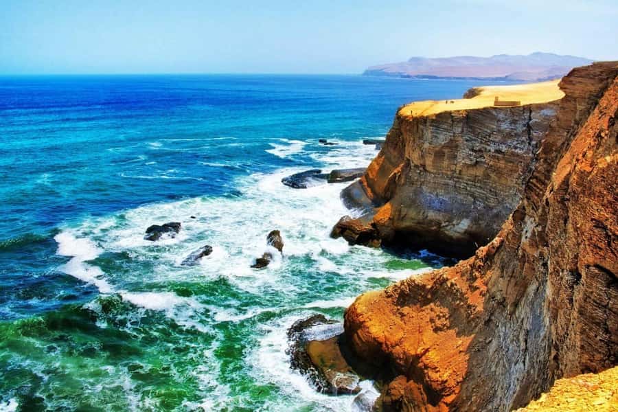 From Lima: Ballestas Islands, Huacachina and Wine Route Trip - Why El Candelabro is more than a photo stop