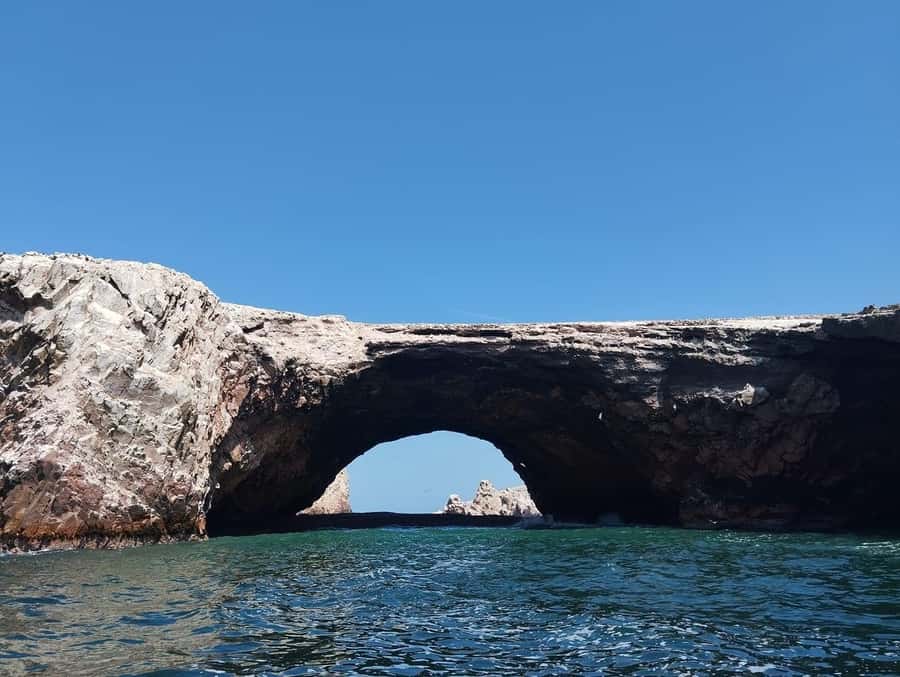 From Lima: Ballestas Islands, Huacachina, and Winery Tour. - The long day from Lima at a glance