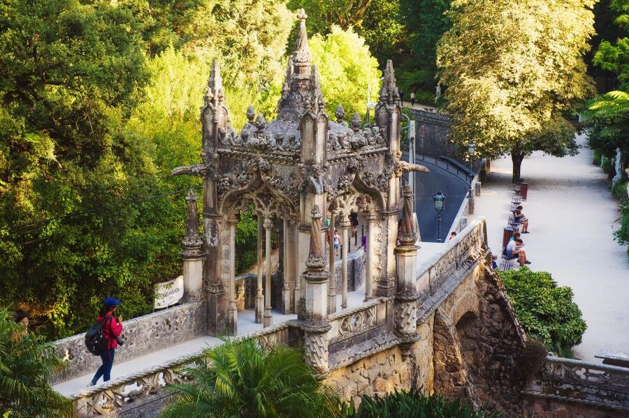From Lisbon: Sintra and Quinta da Regaleira Private Day Trip - What a private guide adds to the day