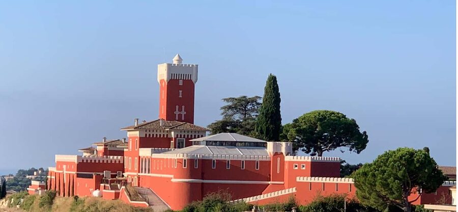 From Nice: Half-Day Wine Tour in the Bellet Wine Region - Why Bellet makes a fine change from the coast