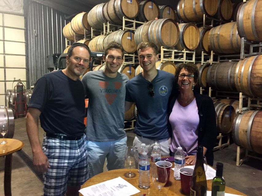 From Portland: Willamette Valley Character Wineries - Lunch at the second winery