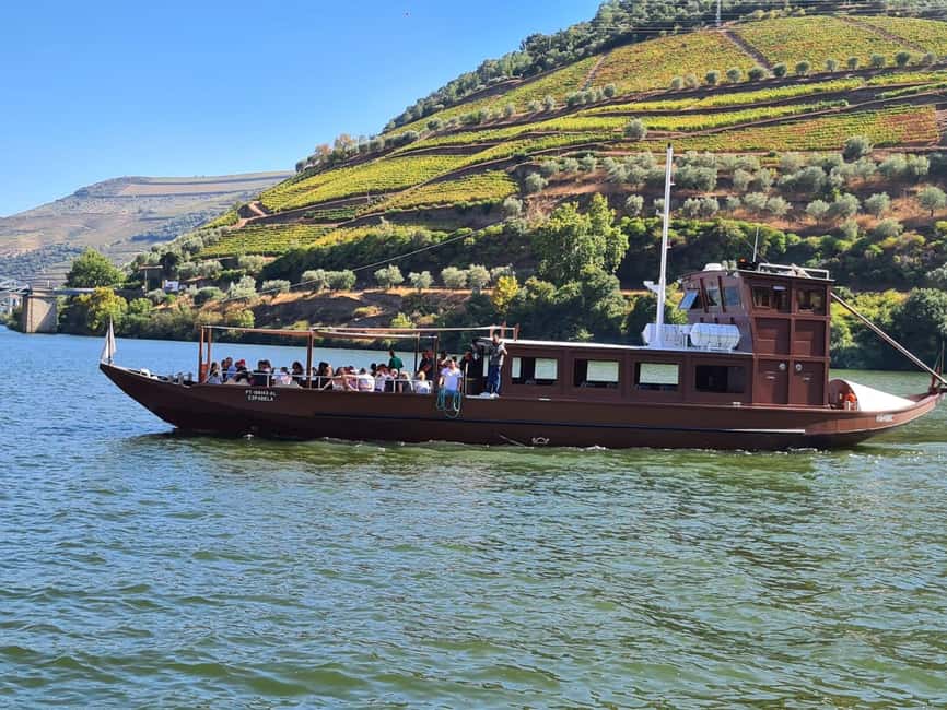 From Porto: 2 Wine Regions, Farm Lunch, and Boat Ride - Régua, the dam, and the first views of the Douro