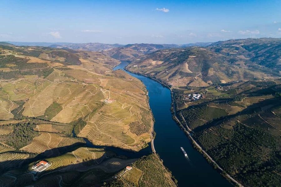 From Porto: Wine Tasting with Lunch at a Quinta, Cruise, and Train Ride - Key points to know before booking