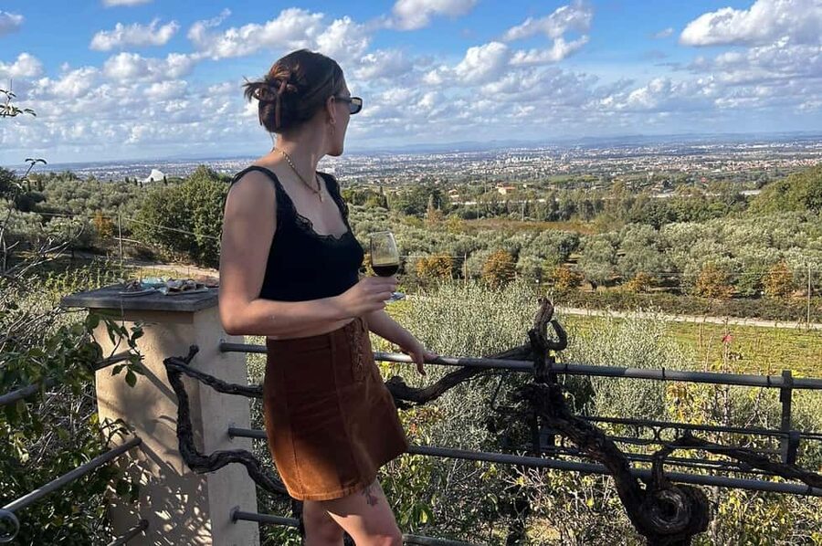 From Rome: Pasta Masterclass & Wine Tour in the Vineyard - The people make the experience