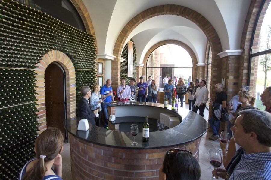 From San Sebastian/Bilbao/Vitoria: La Rioja Wineries Tour - Key points before you book