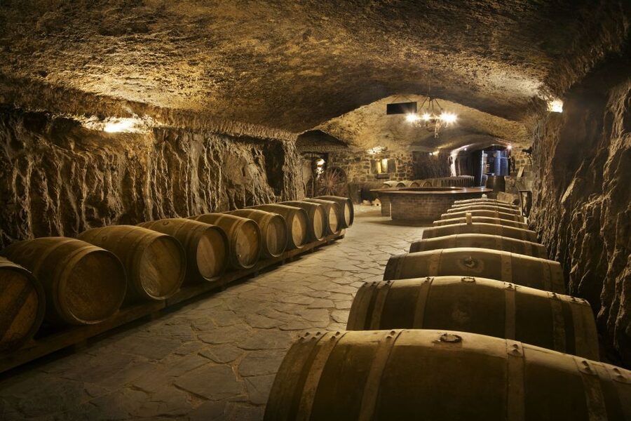 From San Sebastian/Bilbao/Vitoria: La Rioja Wineries Tour - The scenery is part of the deal