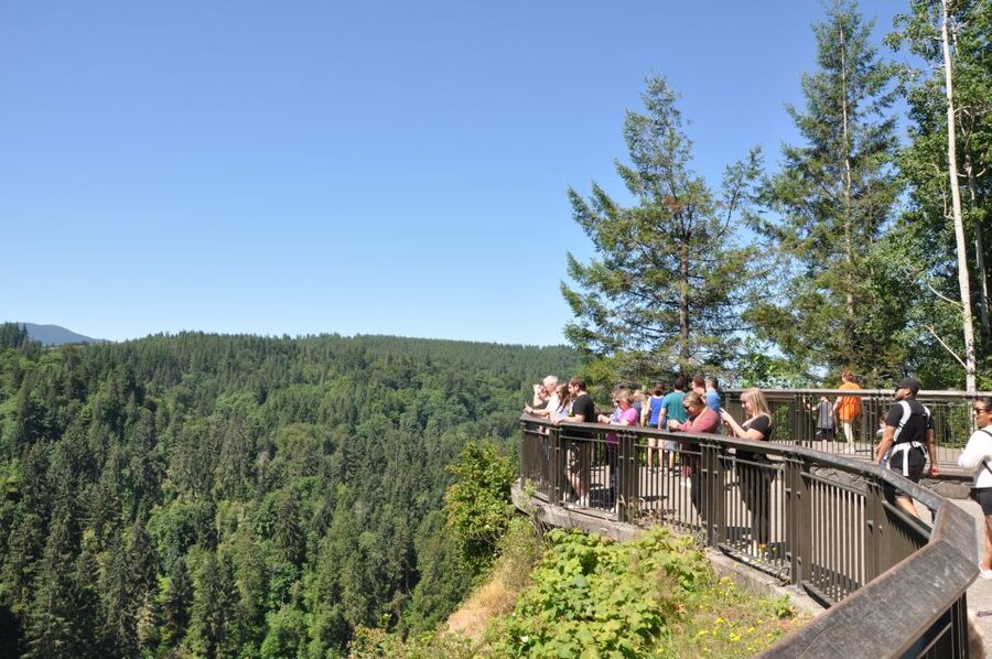 From Seattle: Snoqualmie Falls and Wineries Tour w/ Transfer - FAQ