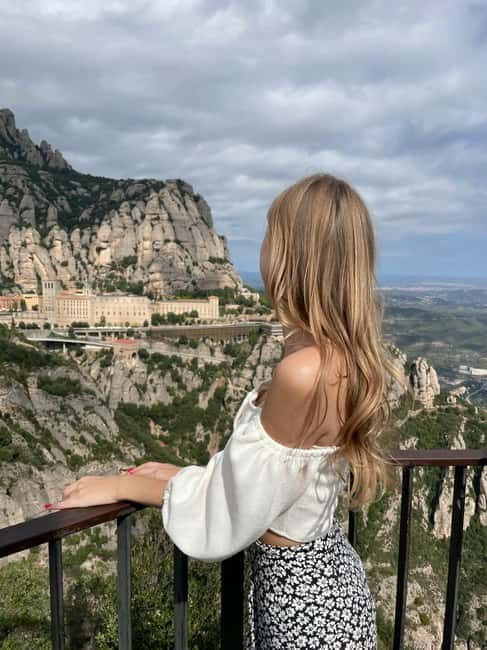 From Sitges: Montserrat, Lunch and Winery, Free Hotel Pickup - Montserrat and the basilica’s Black Madonna