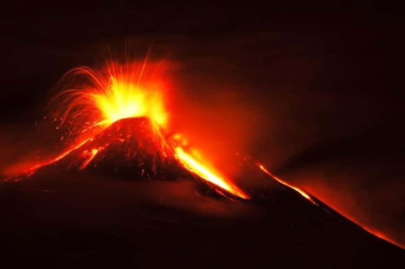 From Taormina: Etna Walking Tour and Wine Tasting in Winery - Craters, lava flows, and the shape of a volcano