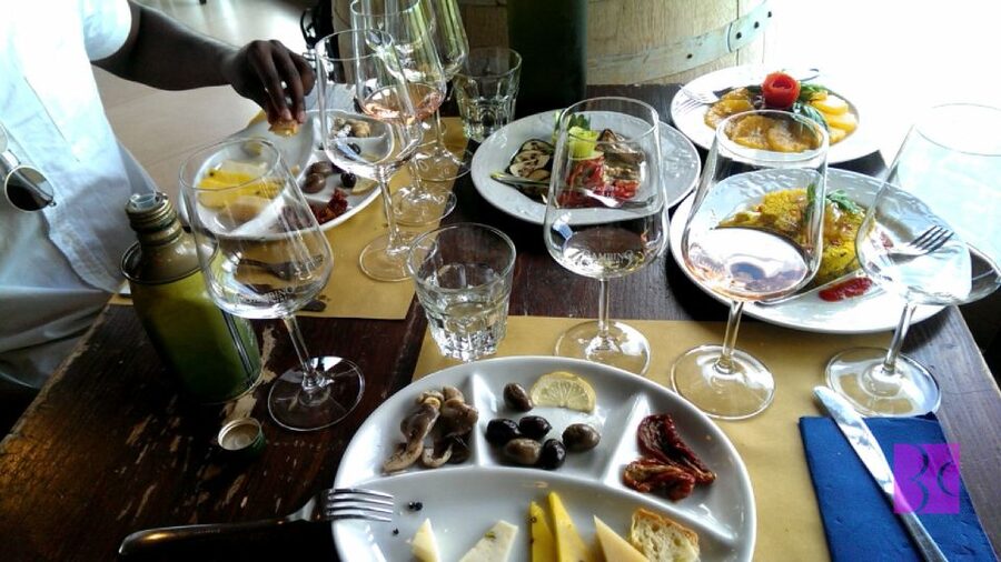From Taormina: Private 3 Etna Wineries with Food & Wine - What you actually taste and eat