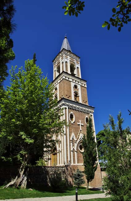From Tbilisi: Kakheti Wine Region Tour with 9 Wine Tasting - Bodbe Monastery: a quiet pause near Sighnaghi