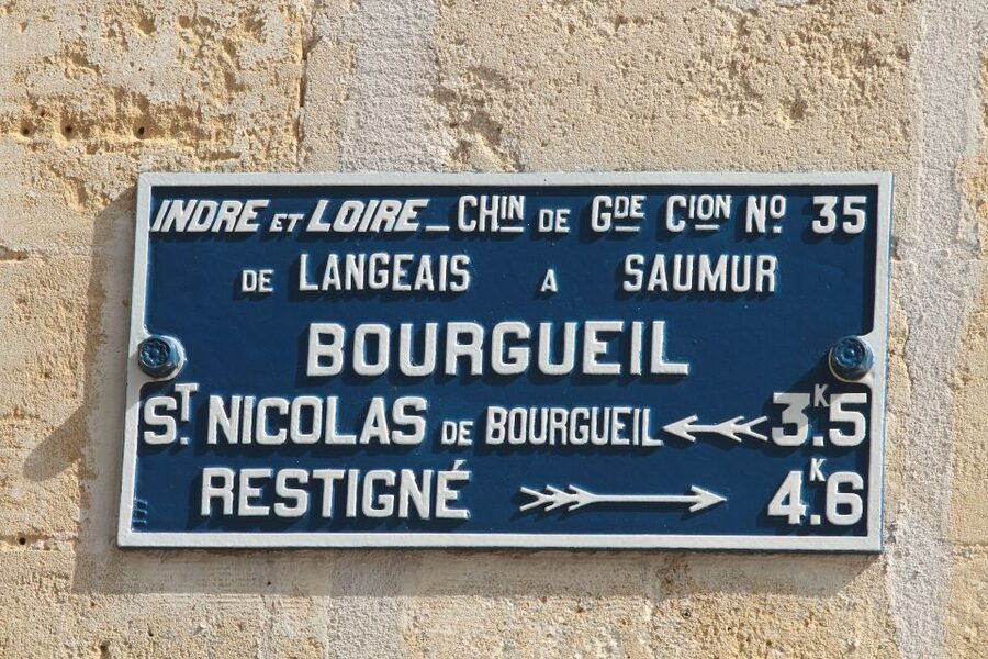 From Tours: Loire Valley Wineries Day Trip with Tastings - What the driving time adds
