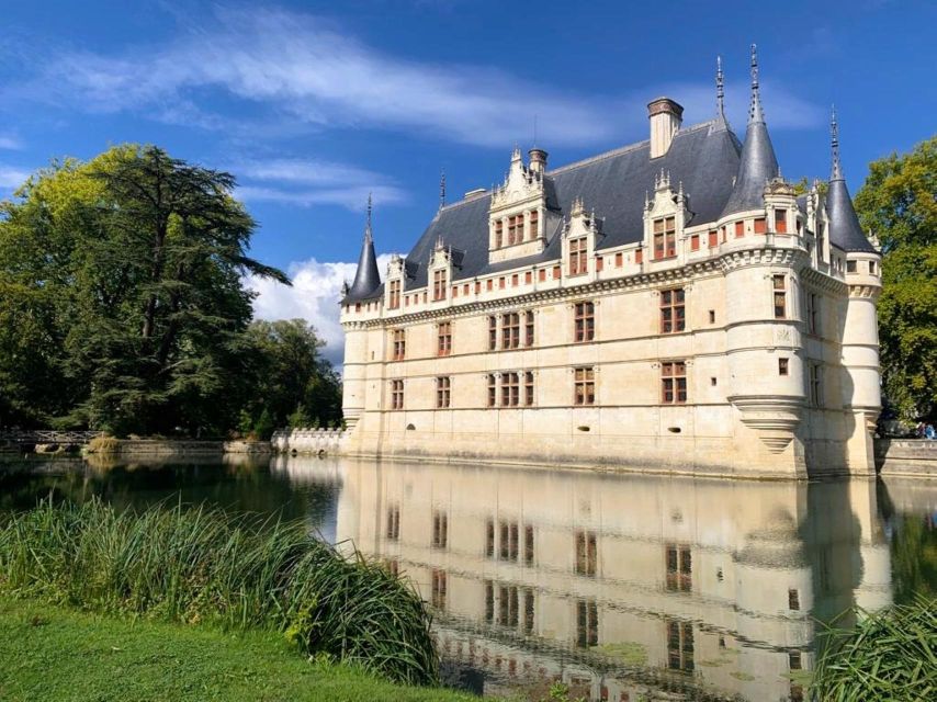 From Tours: Villandry, Azay-le-Rideau & Local Wineries - Vouvray and the cool underground cellar