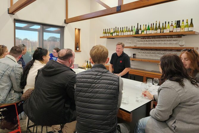 Full-Day Canberra Winery Tour to Murrumbateman /w lunch - Four Winds Vineyard: lunch with the wine
