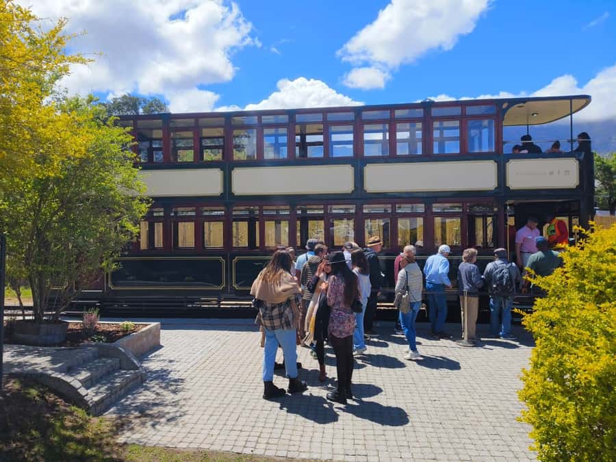 Full Day Cape Winelands Tour: Franschhoek & Stellenbosch - Tokara completes the three-estate route