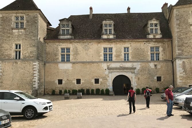 Full-day Private Burgundy Wine Route Tour from Beaune - Clos de Vougeot and the monks’ medieval wine press