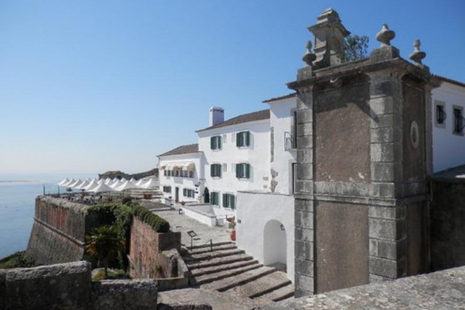 Full Day Private Tour - Arrábida Beaches and Azeitão Wine Region - Cristo Rei: an optional final view of Lisbon