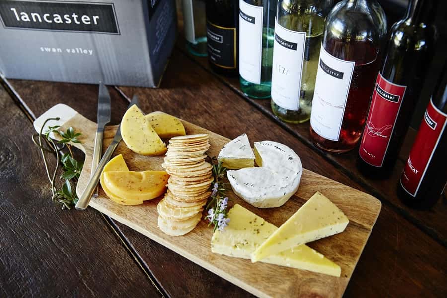 Full-Day Swan Valley Wineries with Lunch and River Cruise - Meeting in Perth and crossing to Guildford