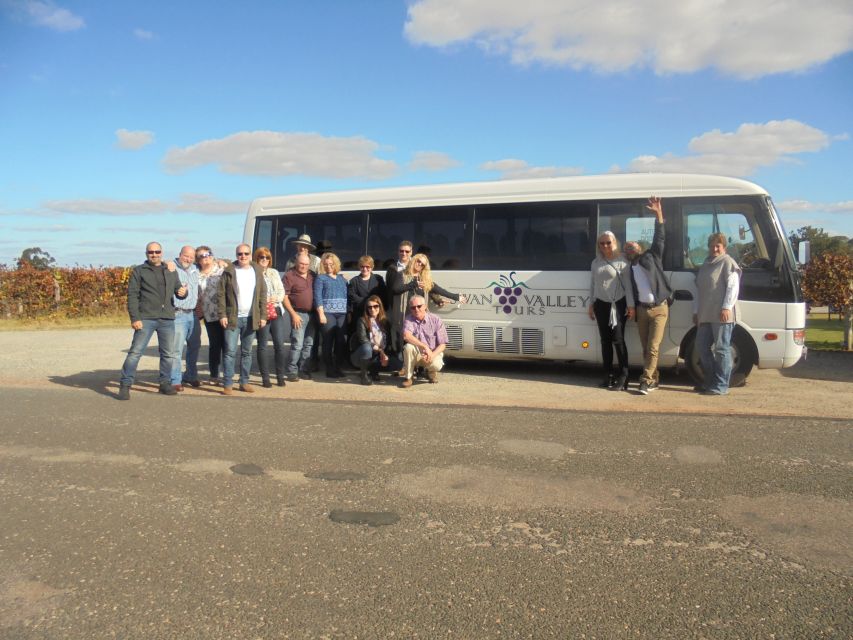 Full-Day Swan Valley Wineries with Lunch and River Cruise - What to bring and how to plan the day