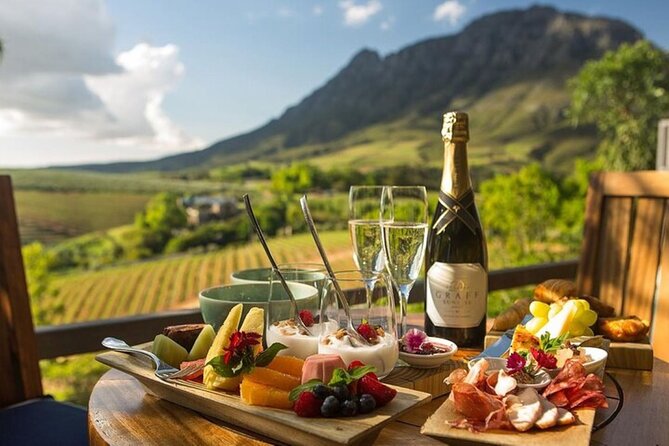 Full Day Tour to Wine Estates Stellenbosch, Franschhoek and Paarl - The Victor Verster Prison photo stop