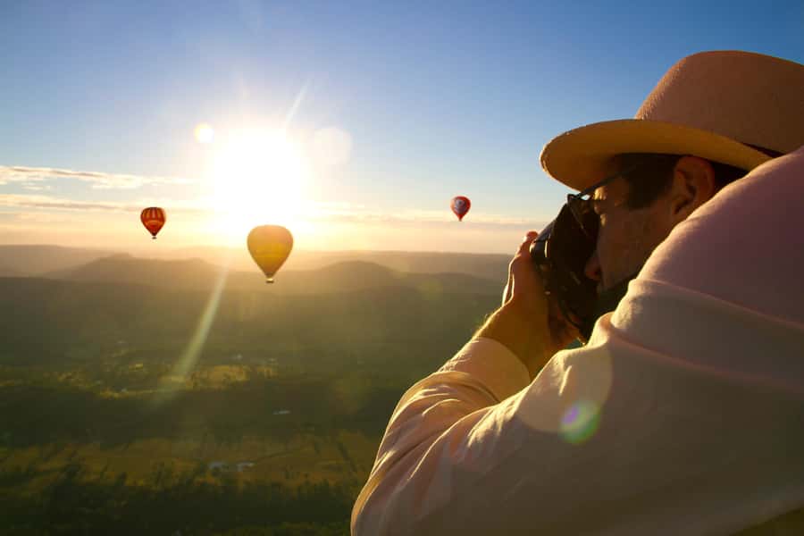 Gold Coast: Hot Air Balloon Flight and Vineyard Breakfast - Sunrise over the Gold Coast Hinterland