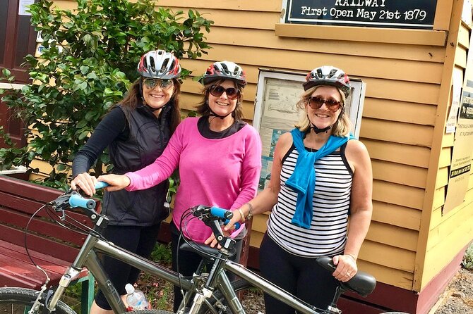 Greater Geelong & The Bellarine Self-Guided Bike Tour Wine Region - Lunch and an afternoon in Queenscliff