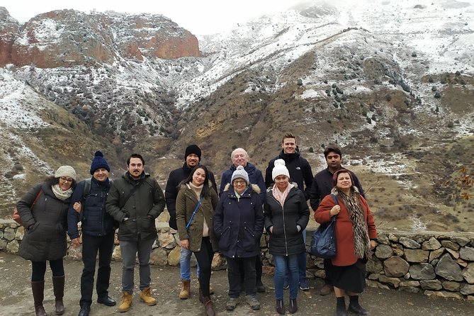 Group tour: Khor Virap, Noravank, Areni Winery and Cave - How the guide affects your day