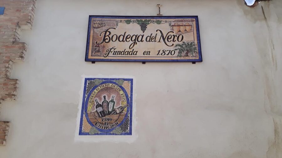GUIDED VISIT TO BODEGA DEL NERO WINERY - The wine-making explanation: useful, focused, and in Spanish