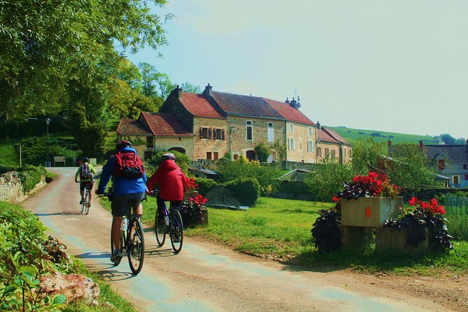Guided week Bike Tour in France, Burgundy wine region - Why Burgundy works so well on two wheels