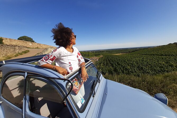Half-day guided tour on the Burgundy wine Route in a classic car - The guides are a major part of the experience