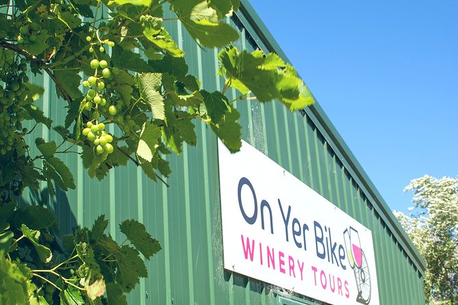 Hawkes Bay Wineries Self-Guided Bike Tour - Roadside help makes the independent format easier