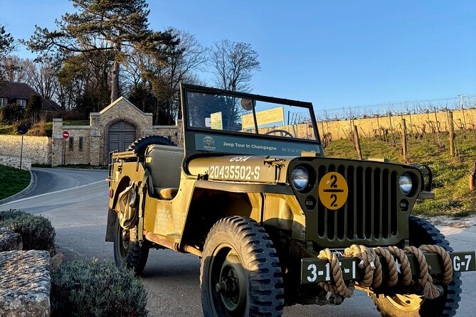 Jeep tour in the Champagne Vineyard with tasting - Why the 1944 Jeep changes the vineyard tour