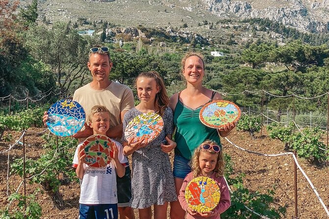 Karpathos Creative Workshop for Mosaic in the vineyard - What happens during the three-hour workshop