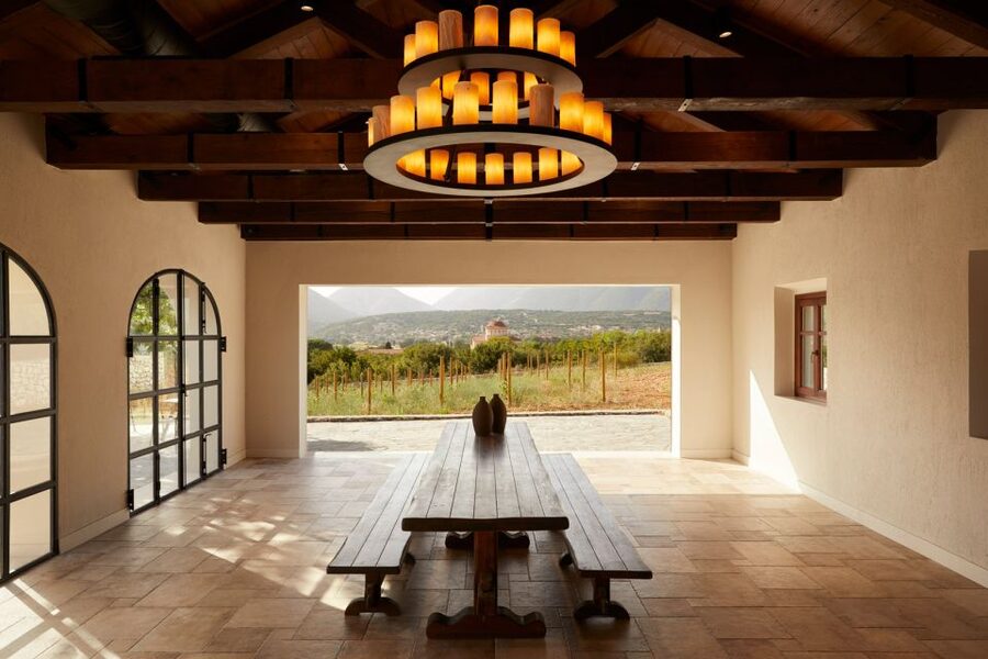 Kefalonia Highlights Robola Winery, Melissani & Fiscardo - Fiskardo: 70 minutes in a preserved harbor village