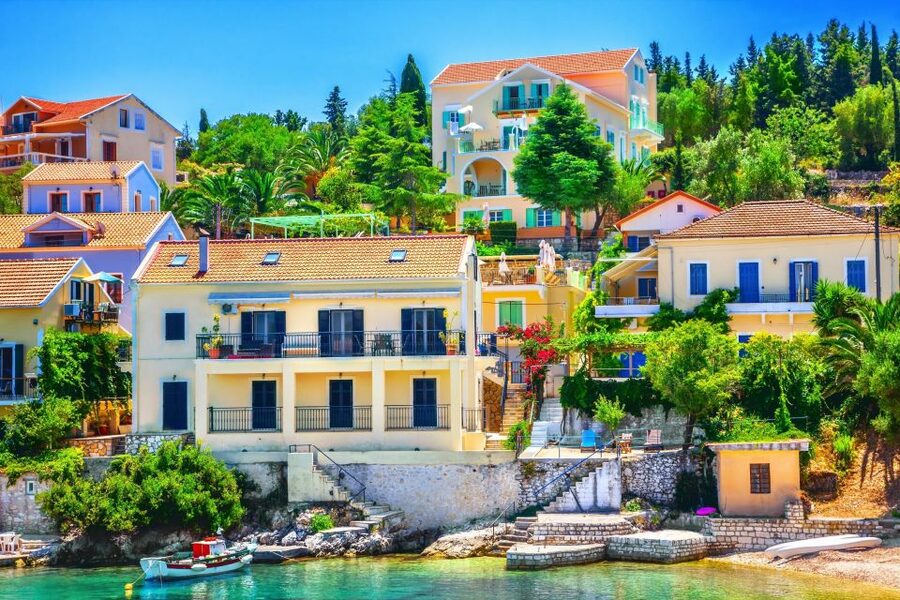 Kefalonia Highlights Robola Winery, Melissani & Fiscardo - Coach comfort, timing, and pickup details