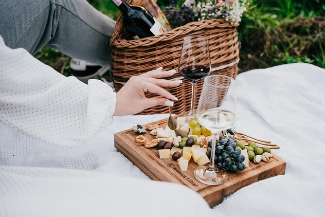 Krakow Vineyard Tour with Wine Tasting and Dinner - Key points to know